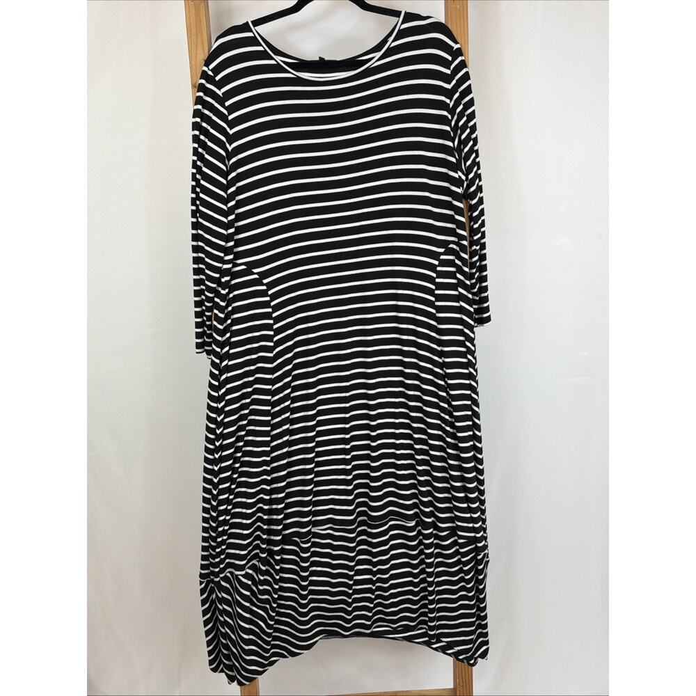 Comfy Made in USA Black & White Striped Scoop Neck Balloon 3/4 Sleeve Dress 1X